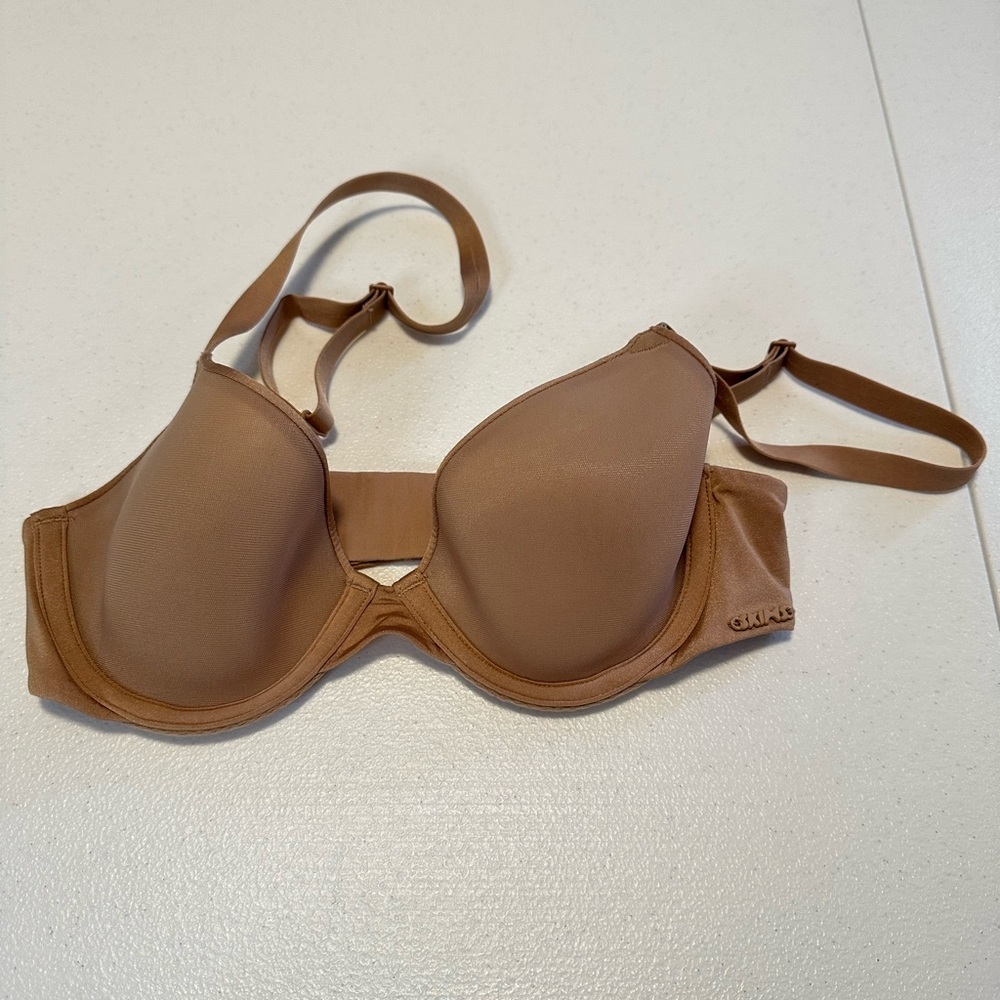 Skims No Show Molded Unlined Balconette Bra Tan Beige Size 32B